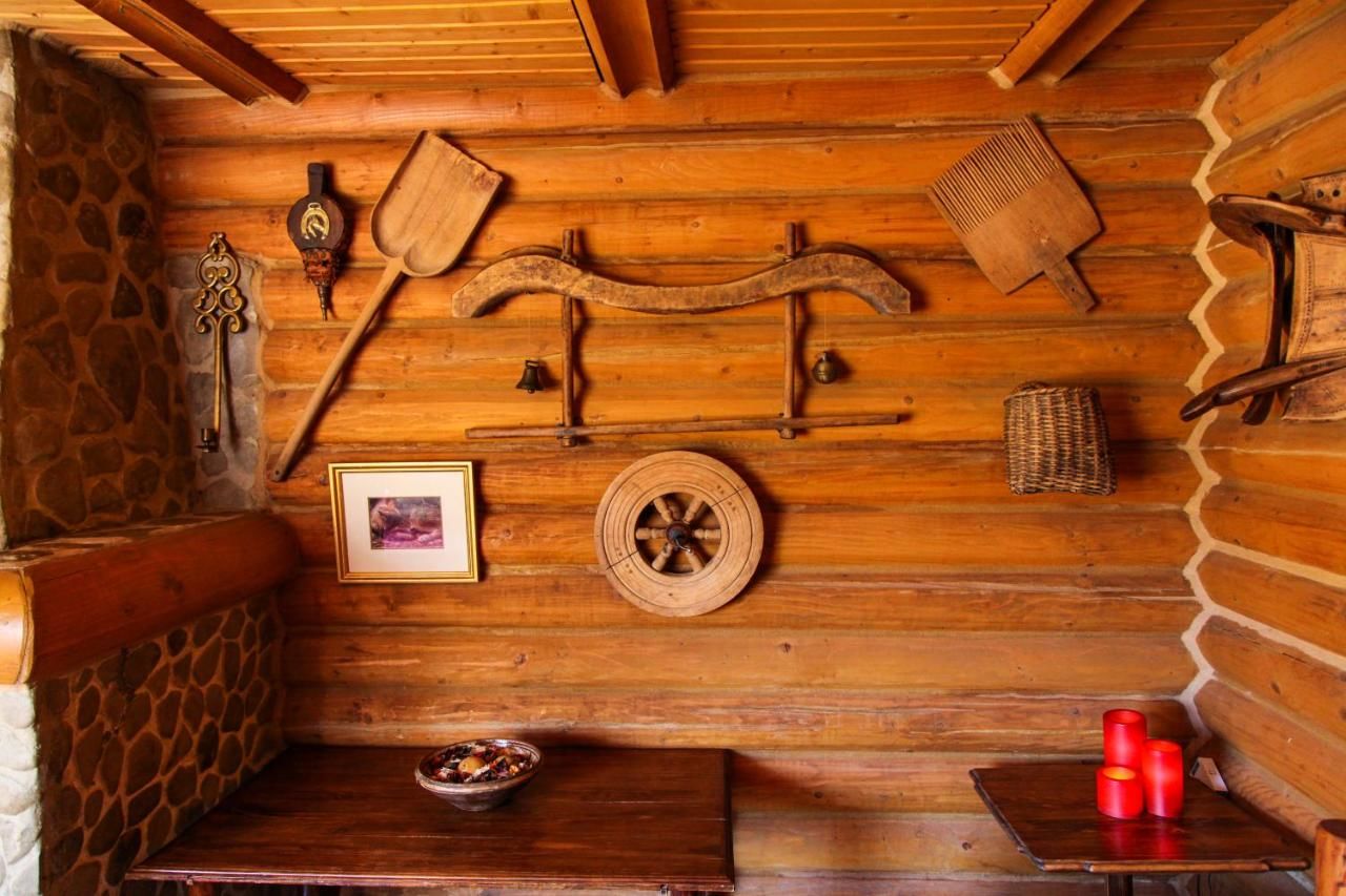 Отель Hotel Khatky Ruslany Ворохта