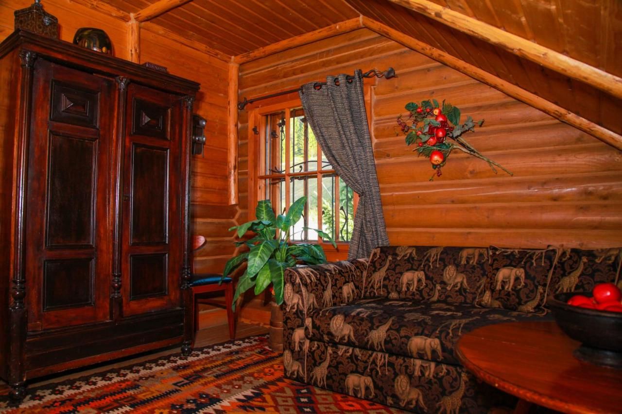 Отель Hotel Khatky Ruslany Ворохта